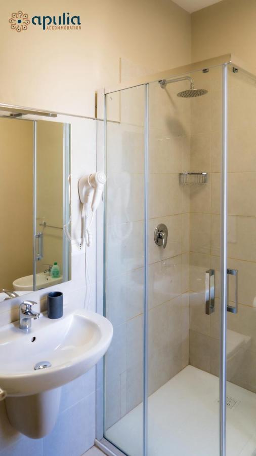Dante 3 Guesthouse By Apulia Accommodation Барі Екстер'єр фото
